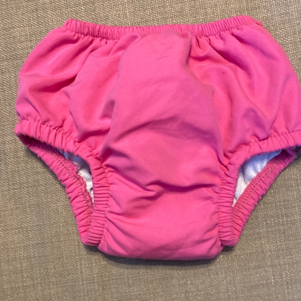 I play swim diaper